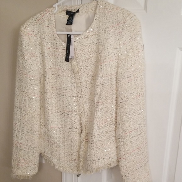 NWT Classy sequin fringe shell - Picture 2 of 5